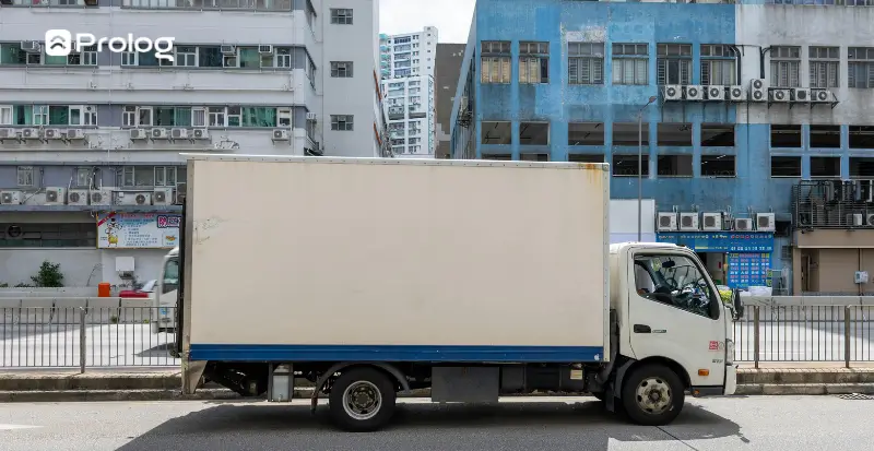 Por que os pneus desgastam mais rápido em frotas de distribuição urbana
