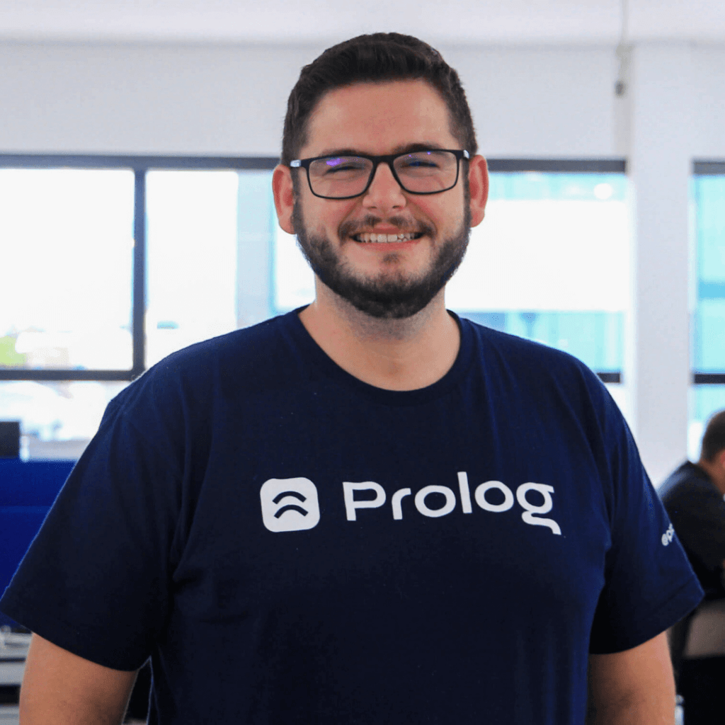 PrologApp - Edio Martins / Analista Financeiro