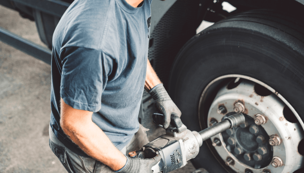 A manutenção de pneus é essencial. Entenda porque.